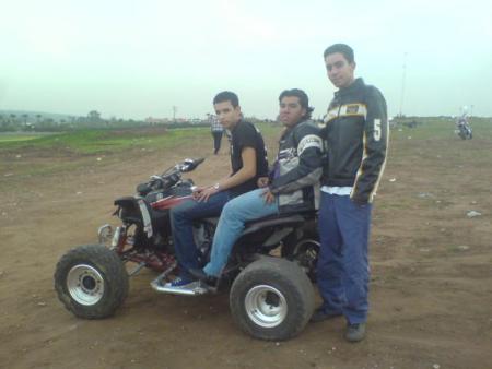                                                          �(�_●) STUNT46I (�_●)�